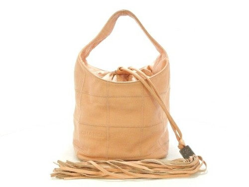 Auth CHANEL Chocolate Bar Pink Lambskin Handbag