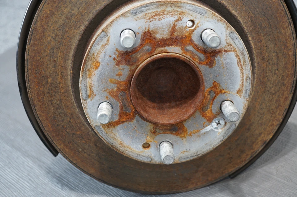 🔅2016-2022 HONDA CIVIC OEM.REAR DRIVER RING & BRAKE DISC 52215-TBA-A00 - Image 2 of 4