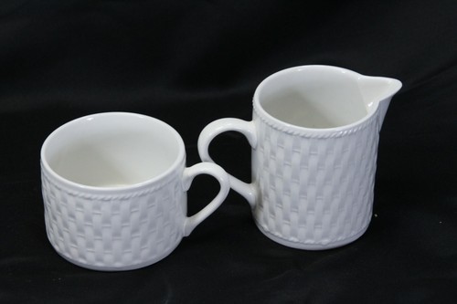 Oneida Wicker 8 Cups and 1 Cream Pitcher Lot of 9 - Picture 4 of 5