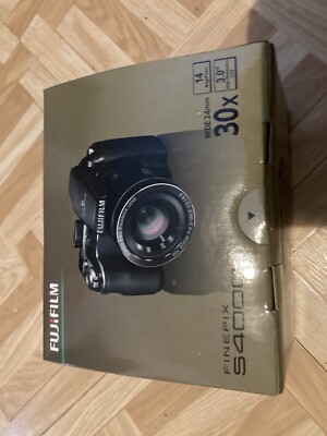 Fujifilm S4000 Camera with Extras(New)