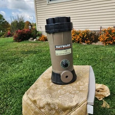 Hayward CL220 Off-Line Chemical Feeder 9 lbs Capacity
