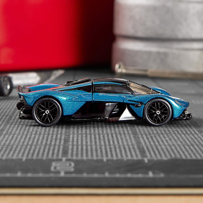 2025 Hot Wheels Elite 64 Aston Martin Valkyrie Metallic Teal