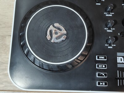 NUMARK IDJ LIVE II - LAPTOP CONTROLLER - DIGITAL DECKS DJ FOR MAC