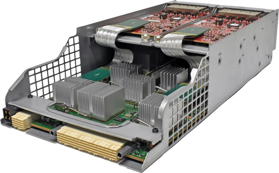 IBM FlashSystem V900 Network Controller 01EK071 00DH404 2x16G FC NIC 8GB RAM  - Bild 2 von 4