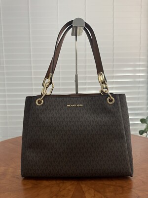MICHAEL KORS TRISHA LARGE SHOULDER BAG PURSE MK SIGNATURE BROWN