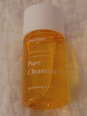 ma:nyo pure cleansing oil .84 oz 25 ml travel mini face wash vegan Exp03/28