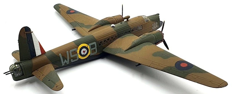 Corgi 1/72 scale diecast  AA34801 Vickers Wellington MK1.A RAF Honnington 1939 - Image 2 of 4
