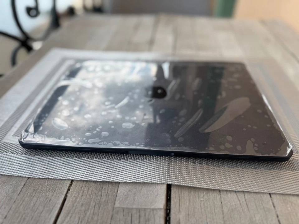 Apple MacBook Air 13" M2 · 16GB · 1TB, Foto 1 von 5