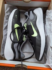 Image of New Nike Revolution 7 (GS) Black, Size UK1 EU33, (FB7689-006)