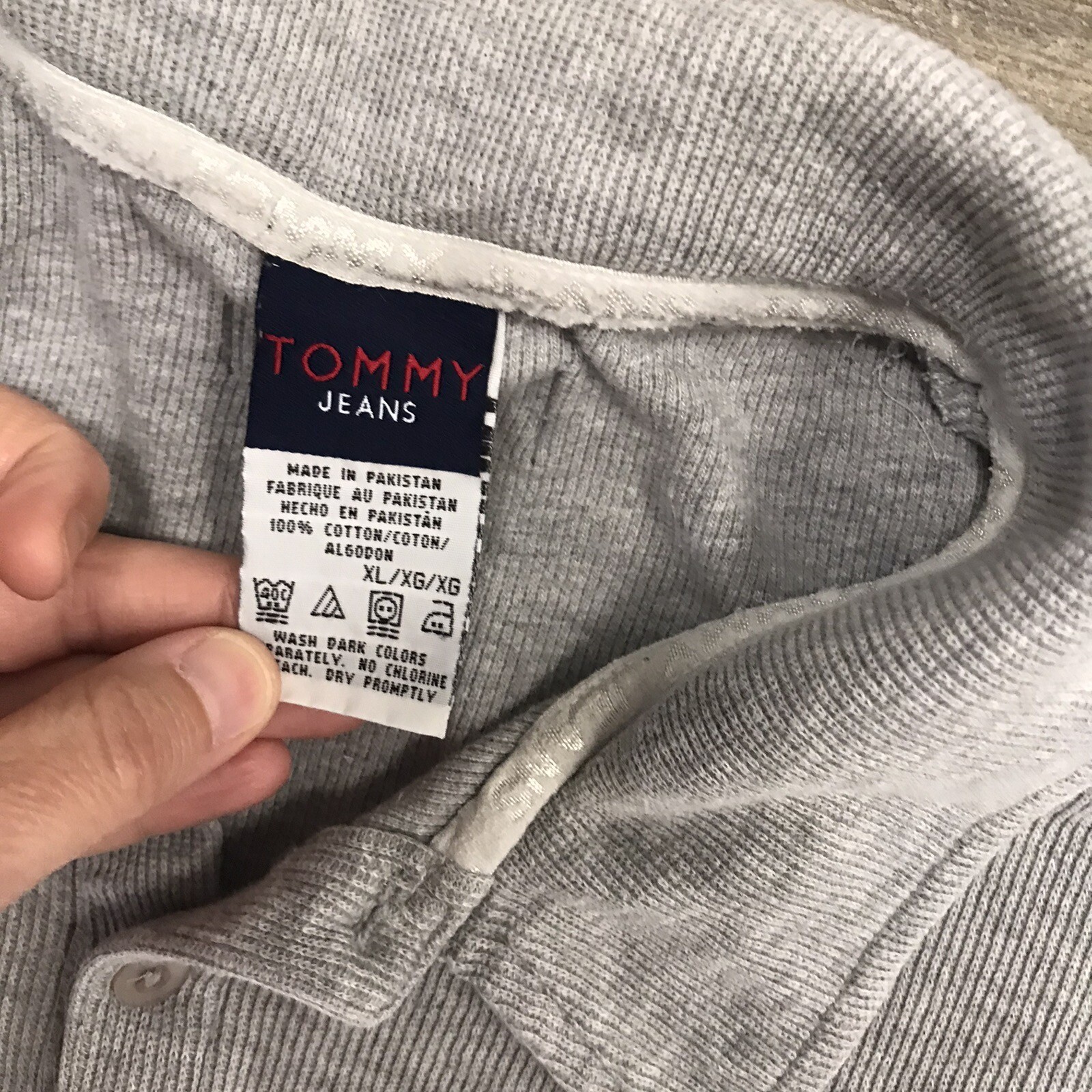 Vintage Tommy Jeans Tommy Hilfiger Mens Polo Shirt Size XL Gray Logo thumbnail 7