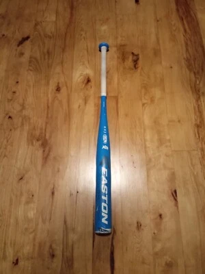 Easton MAKO Fastpitch Softball Bat FP16MK11, 30"/19oz, 2-1/4" Dia 13.5 Barre -11 - Image 1 of 4