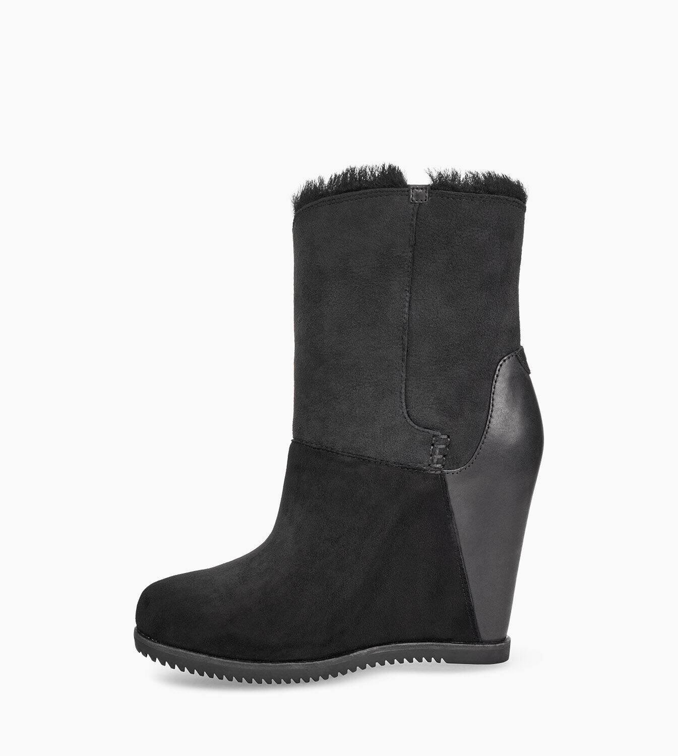 RARE UGG CLASSIC MONDRI 4" WEDGE HEEL SHEEPSKIN BOOTS IN BLACK SIZE UK 4 / EU 37 image 3