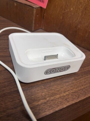 Sonos WD100 Wireless Dock for iPod and iPhone with Power Cord
