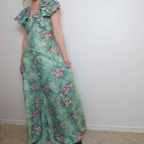 Vintage 70s green floral formal party 