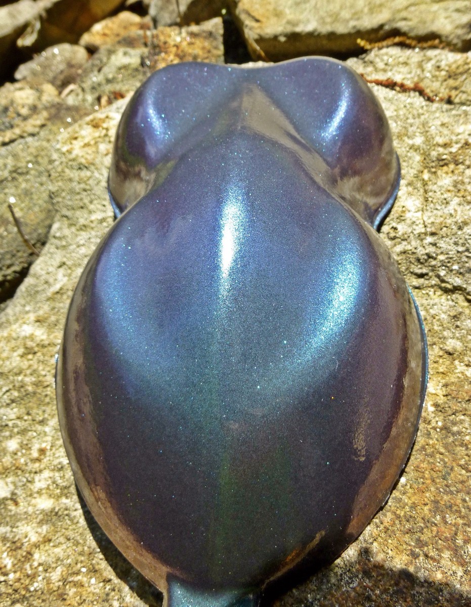 Dark Soul Chameleon Color Shift Pigment – Pearl Colorshift Clear Coat – Black Base, HOK Style-580342
