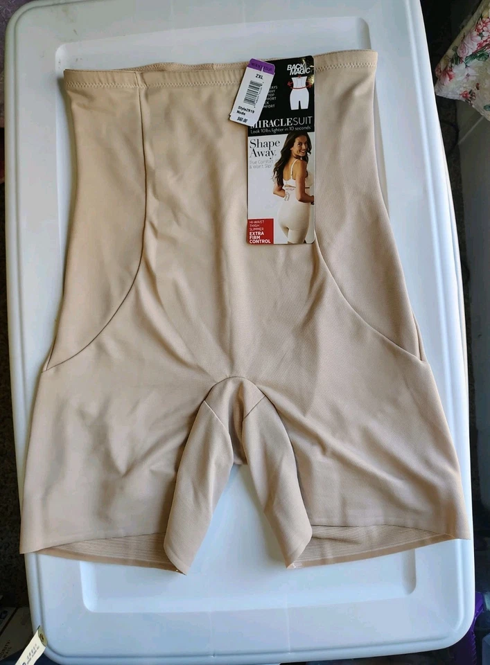 Faja de cintura alta Miraclesuit Shape Away, modeladora de abdomen de muslos, cómoda talla 2X. Foto 2 de 4