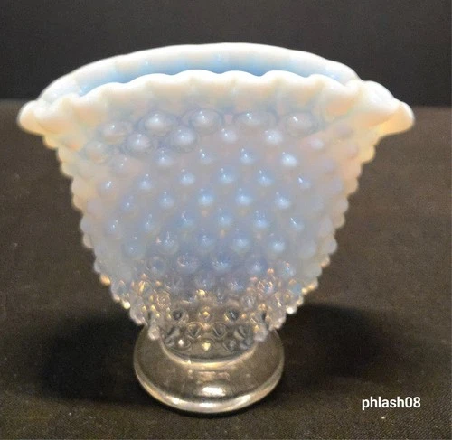 Fenton French Opalescent Hobnail Fan Vase, Piecrust Top (B7 ECC)