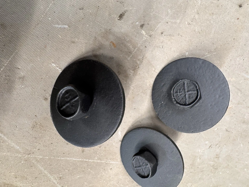 Chevy Camaro Impala Belair 1968-1977 guardabarros caja de batería pernos Cutlass Nova GTO Foto 2 de 4