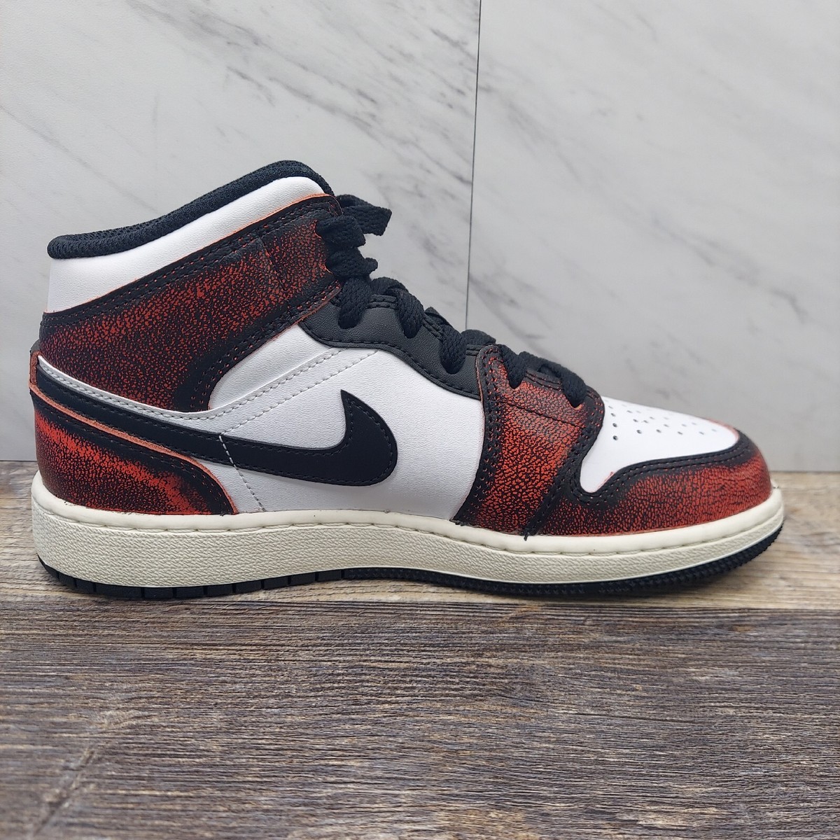 Air Jordan 1 Mid Wear-Away Chicago Shoes Sail Red FB0568-006 Air Jordan 1 Mid Wear-Away Chicago Shoes Sail Red FB0568-006