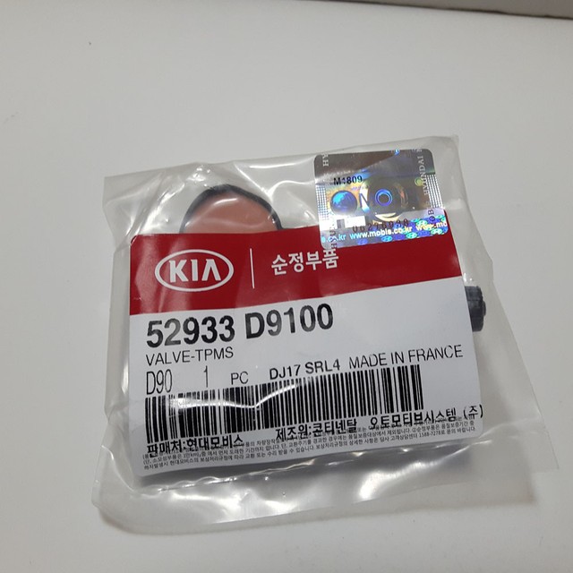 Genuine OEM TPMS Tire Pressure Sensor 52933D9100 for 20162018 KIA
