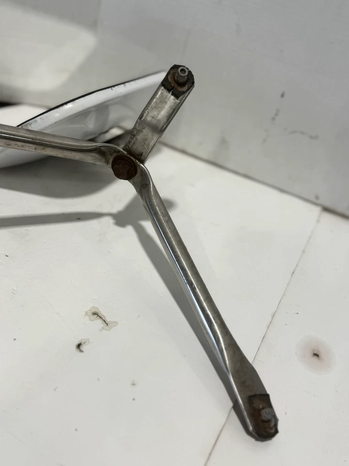 Dodge D100 D150 1975-1980 Ramcharger montaje espejo retrovisor conductor izquierdo pintura blanca OEM Foto 4 de 4