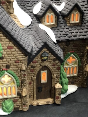 Dickens Village Series Knotting Hill Church Vintage 1989