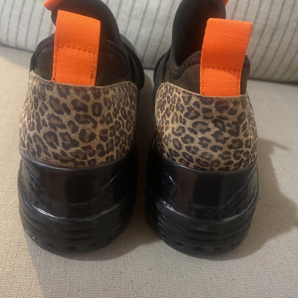 Steve Madden Cliff Camo & leopard Sneakers Size 8 Casual Comfortable Sneaker - Image 2 of 4