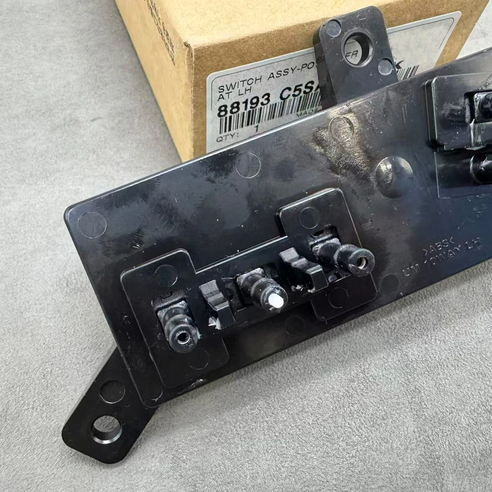 Brand New 88193C5SA1 SWITCH ASSY-POWER FR SEAT LH for KIA SORENTO 2018-2019 - Image 3 of 4