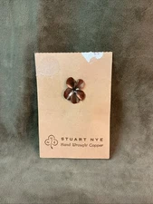 Vintage Stuart Nye handwrought small Violet-flowerpin / Brooch On Card