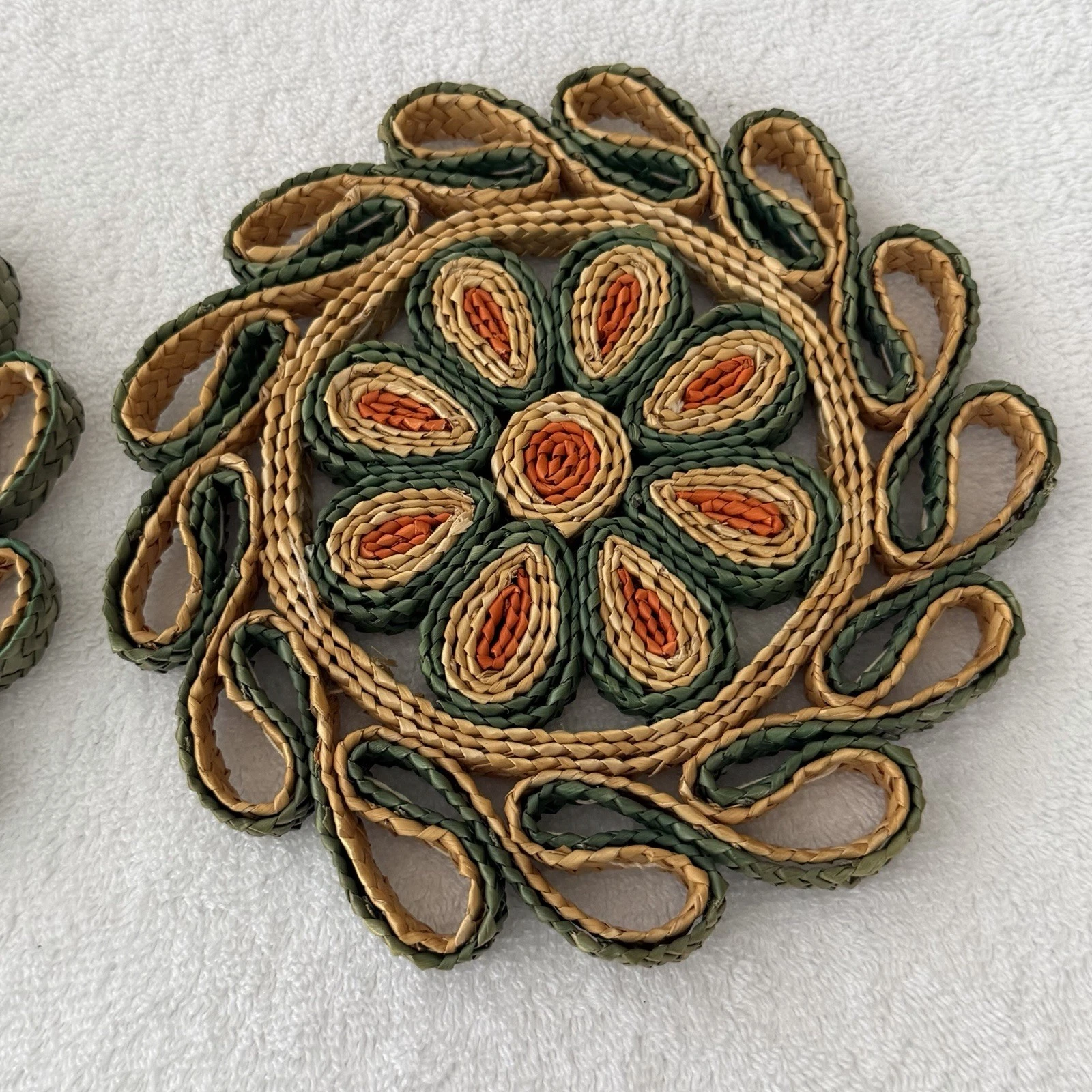 Vtg Straw Trivets Boho Raffia Woven Hot Pot Kitchen Cooking Housewarming Gift - product detail image 2