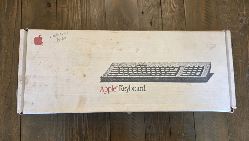Vintage Apple Keyboard Empty Box M0116 Original Packaging Apple Desktop Bus