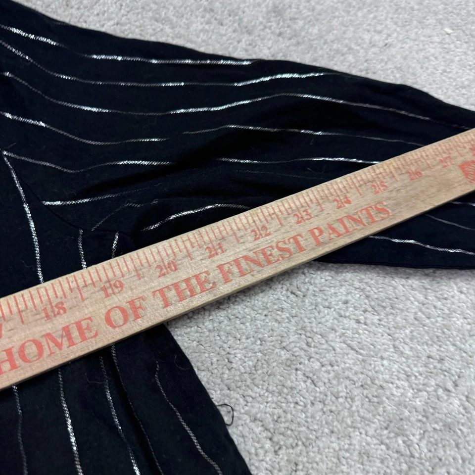 Camisa de dormir Victoria’s Secret ROSA negra manga larga abotonada para mujer pequeña Foto 3 de 4