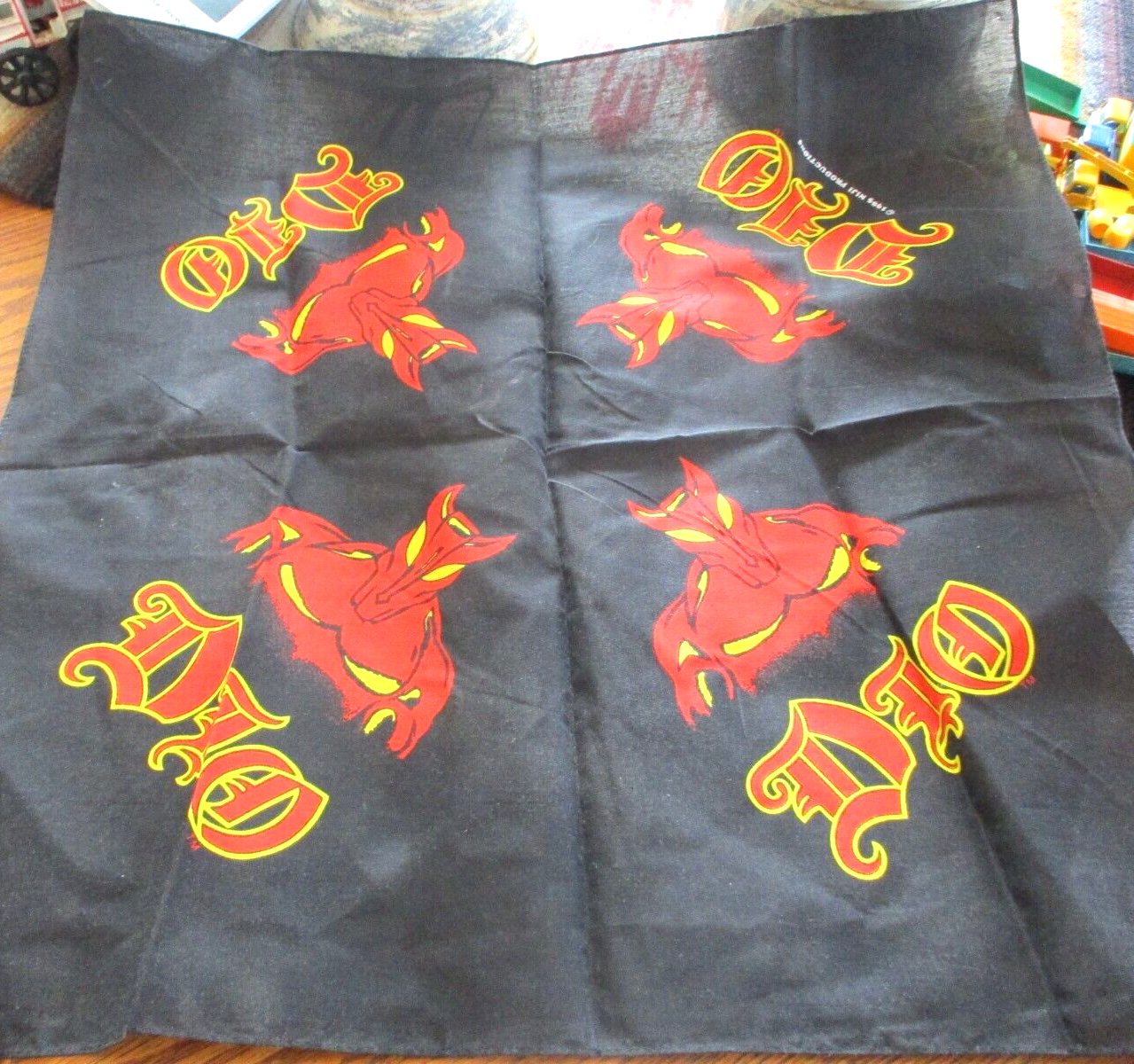 Picture 1 of 2