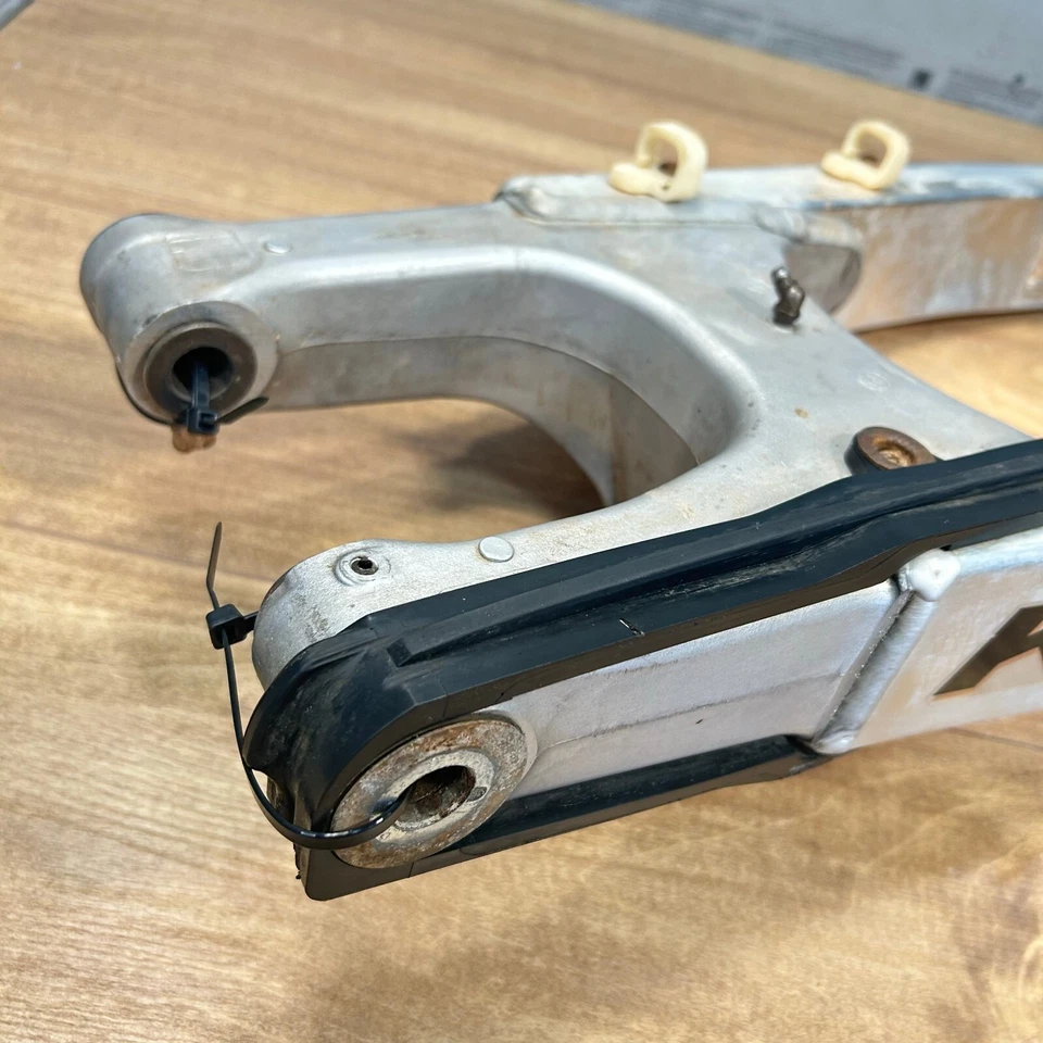 03-04 Kawasaki KLX400 KLX 400 Suzuki DRZ400E / OEM BASCULANTE BASCULANTE BRAZO Foto 2 de 4