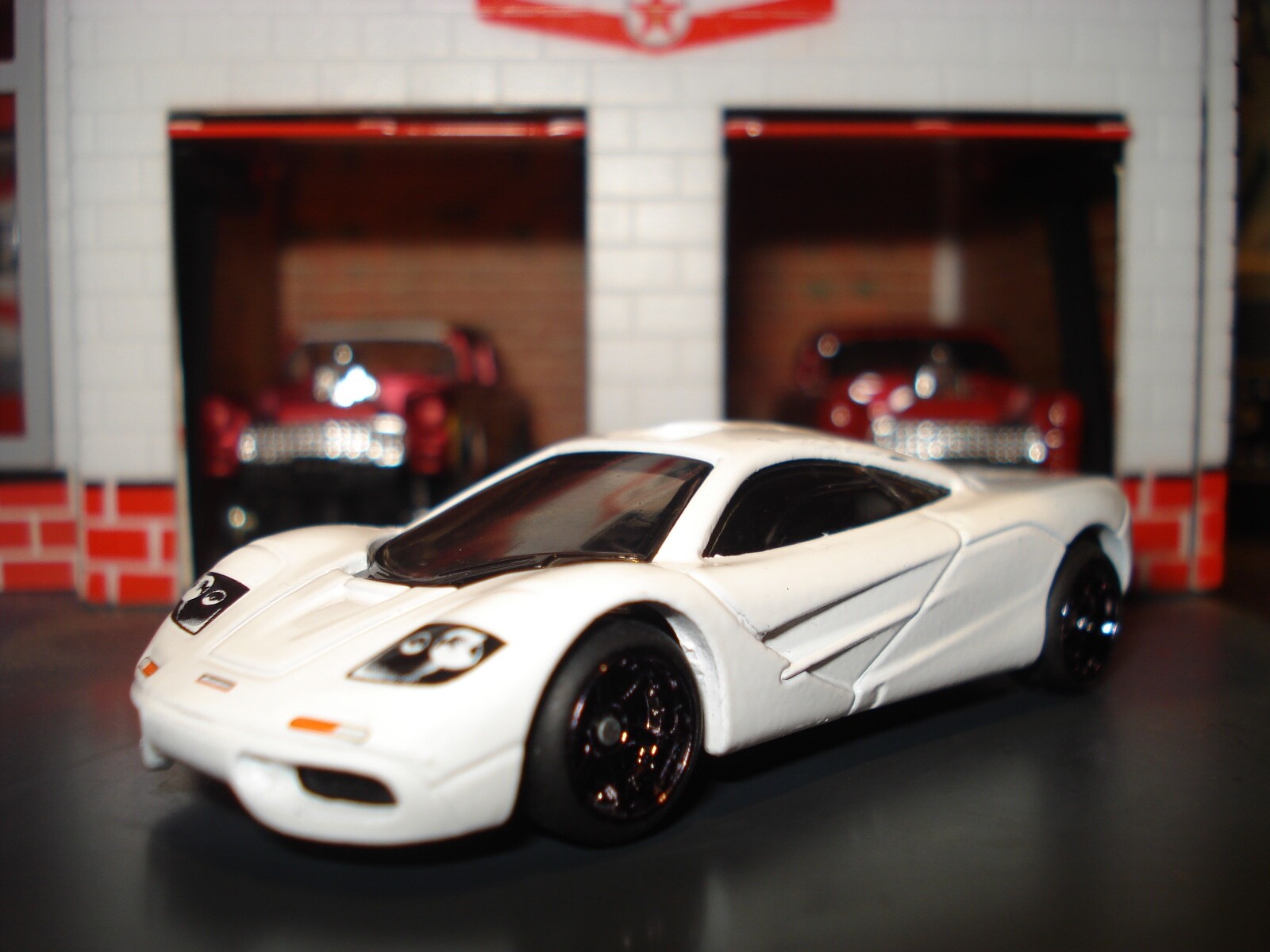 McLAREN F-1 CUSTOM EDITION 1/64 HW CUSTOM WHEELS AND REAL RIDER TIRES ADDED-image