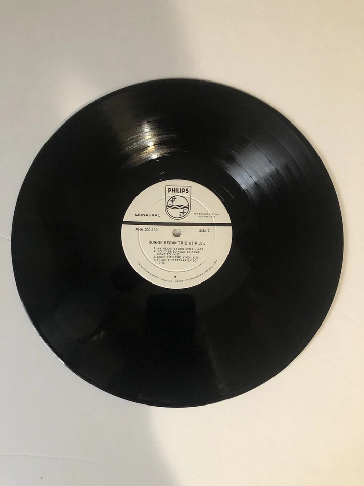 Ronnie Brown Trio Foto 3 de 4