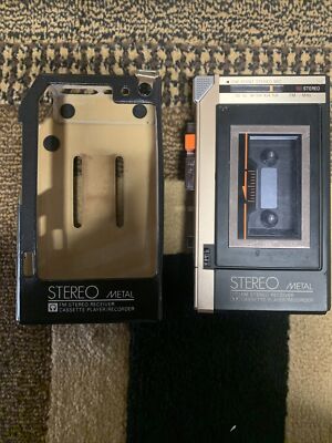 Baladeur Cassette Nippon FS-987 Vintage (Japon) - Pour Pièces/or AS IS