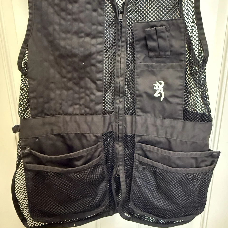 Browning Women's Trapper Creek Mesh Shooting Vest Black Size Large - Image 2 of 4
