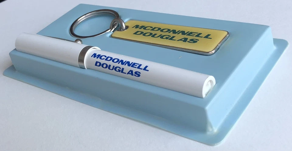 Llavero vintage de bolígrafo MCDONNELL DOUGLAS Sheaffer EE. UU. Foto 2 de 4