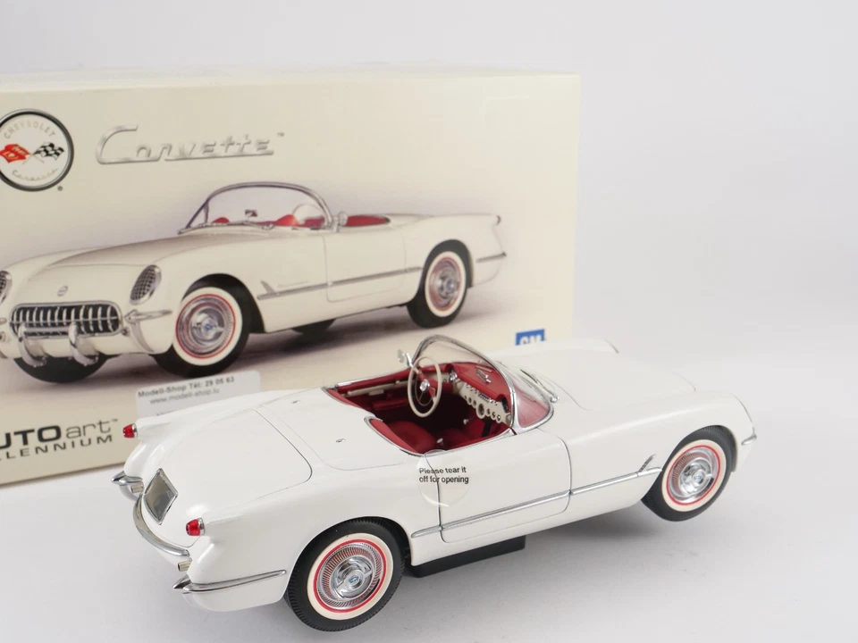 Auto Art 118 Chevrolet Corvette 1953 Polo White - Image 2 of 4