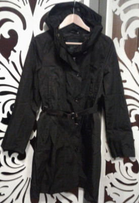Regenmantel schwarz mit Kapuze und Gürtel S' Max Mara Gr. 40