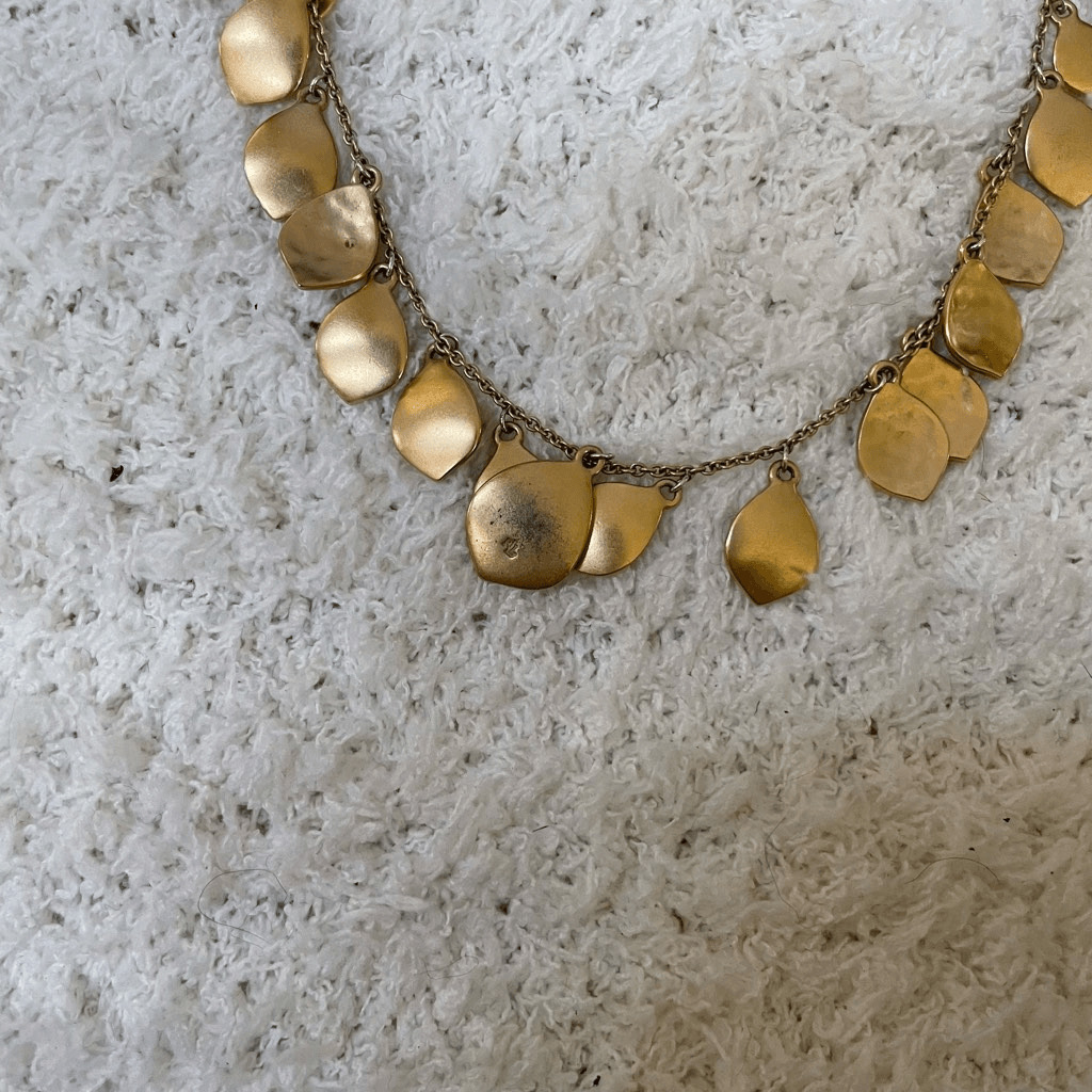 Gold necklace with gold pendants - image 1