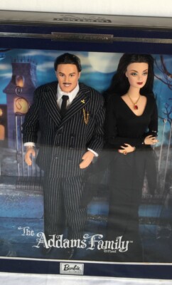 Rare Mattel The Adams Family Barbie and Ken Doll Gift Set