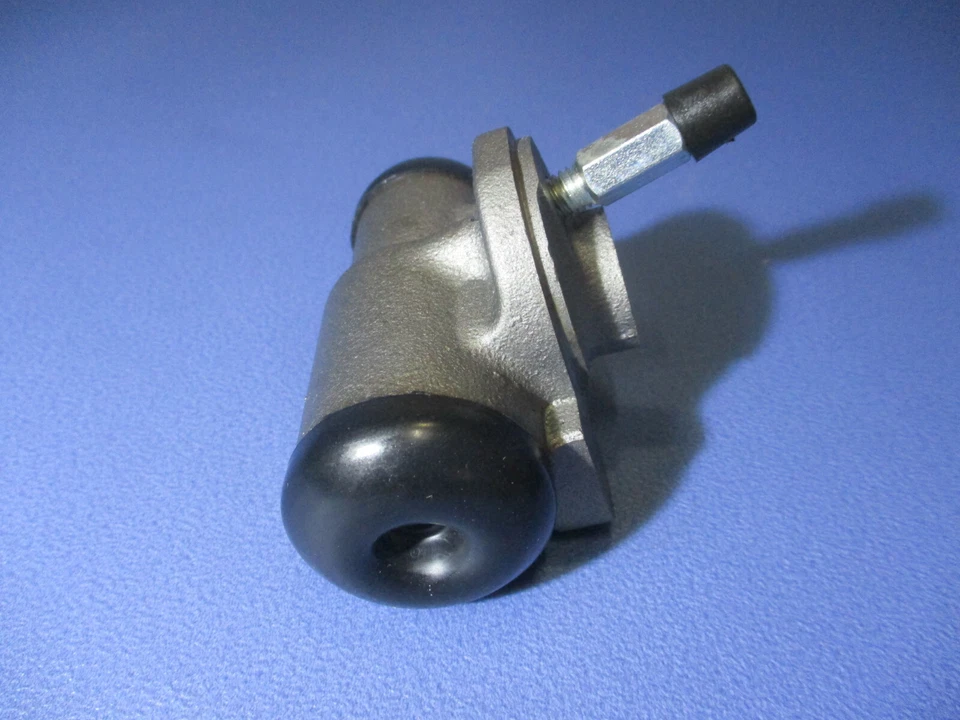 Radbremszylinder rechts  hinten M12 x 1  BMW 501 502 503 2,6 lux ma0700013 - Bild 2 von 4