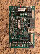 Source 1 Furnace Control Circuit Board 50V51-243-92 265904 150-1030 30 DAYS OEM