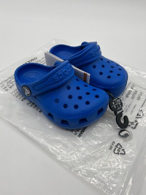 Crocs Classic Clog hellkobaltblau Kinder in UK 6 (EU 22/23) BRANDNEU