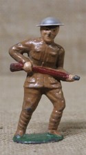 Barclay Dime Store Toy Soldier 1370: Soldier Charging B18 repl. helmet