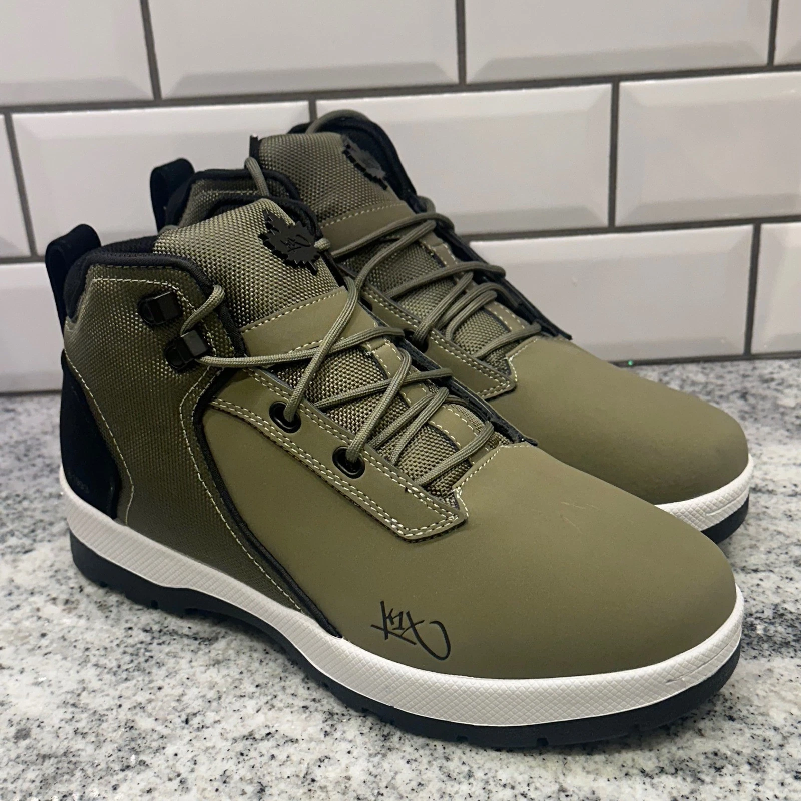 KTX Playhard Olive Black White Mid Top Hiking Boots Streetwear Men US 8.5 EUR 42