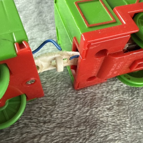 Thomas and Friends 2002 Tomy Trackmaster Henry and Tender NOT WORKING - Picture 6 of 6