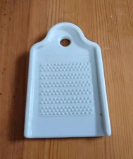 Japanese Ginger Garlic Wasabi Citrus Grater Porcelain Ceramic Hanging 5 x 3"